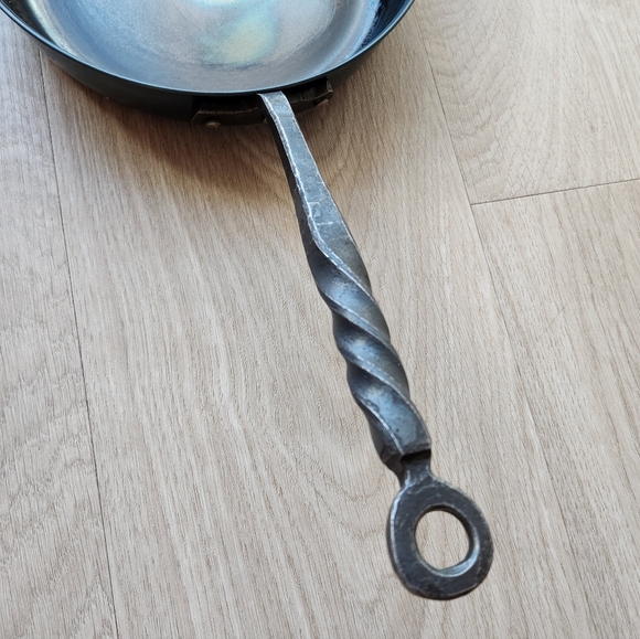 Northwest Skillet Company 8" Carbon Steel Fry Pan - Picture 4 of 8